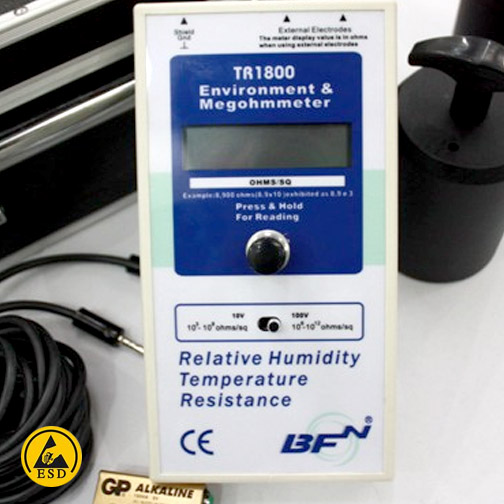 ppic_digital-surface-resistance-meter-c-w-accesories.jpg
